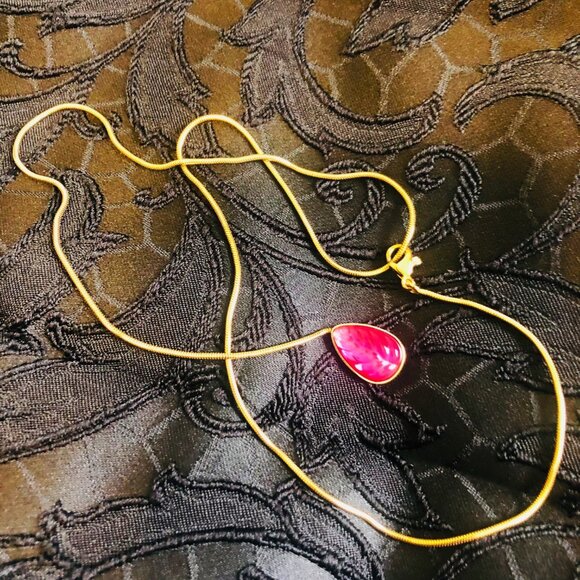 LALIQUE -France Vintage Art Deco Ruby Heliconia Pendant Necklace 18K Gold Plate - Picture 6 of 6